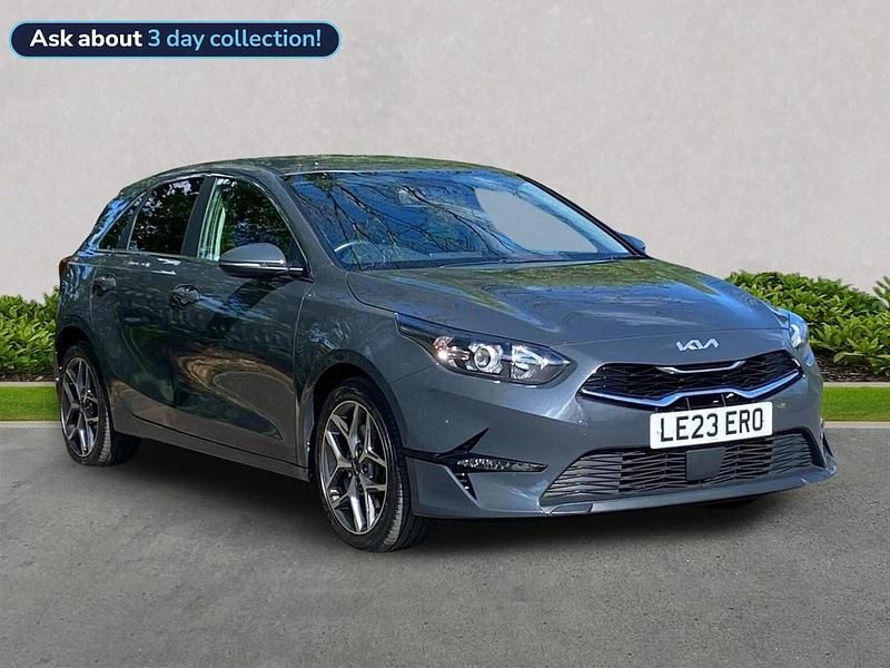 Used Kia Ceed 158 HP (116 kW) 2023 Brown Hatchback