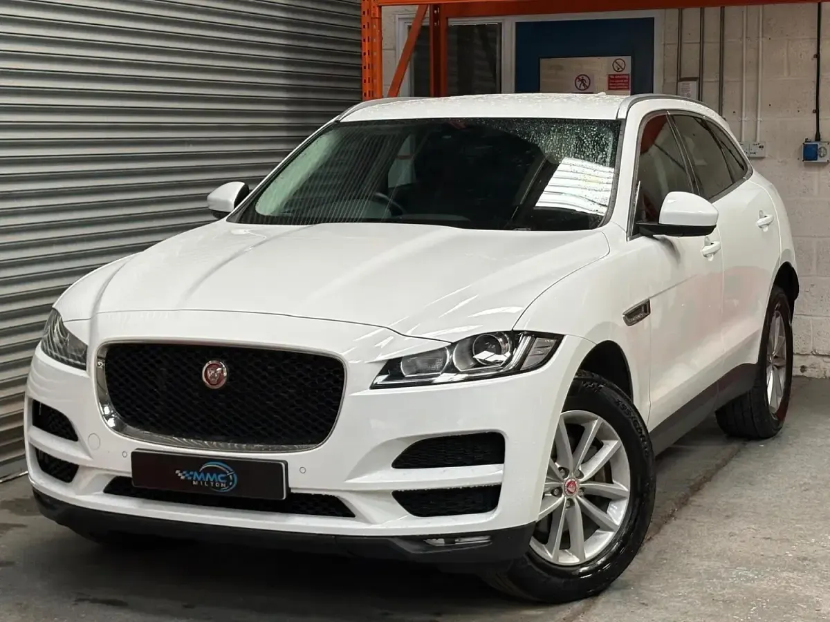 Used Jaguar F-Pace Prestige 2019 White SUV