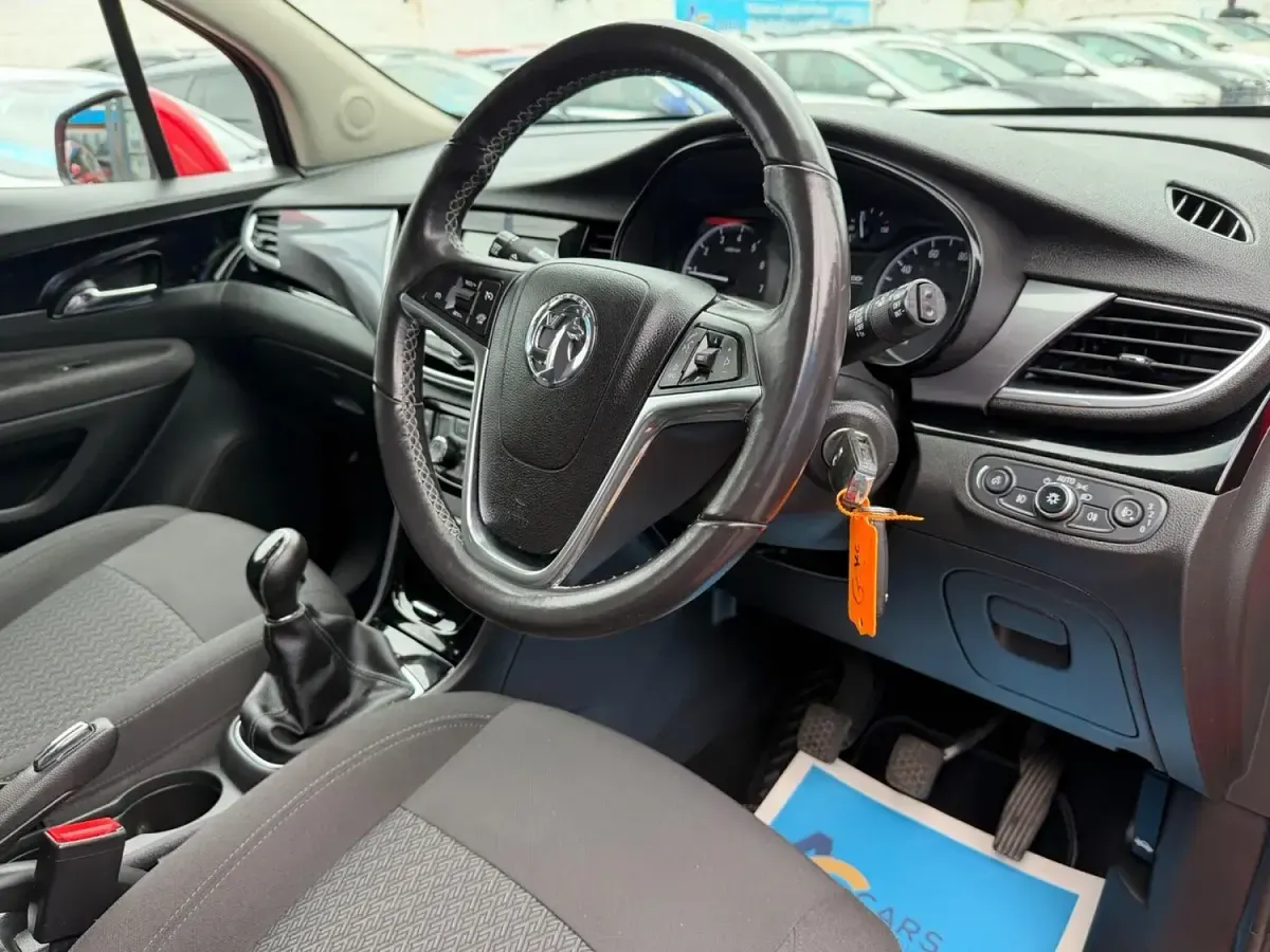 Used Vauxhall Mokka X Active 140 HP (102 kW) 2018 Red SUV