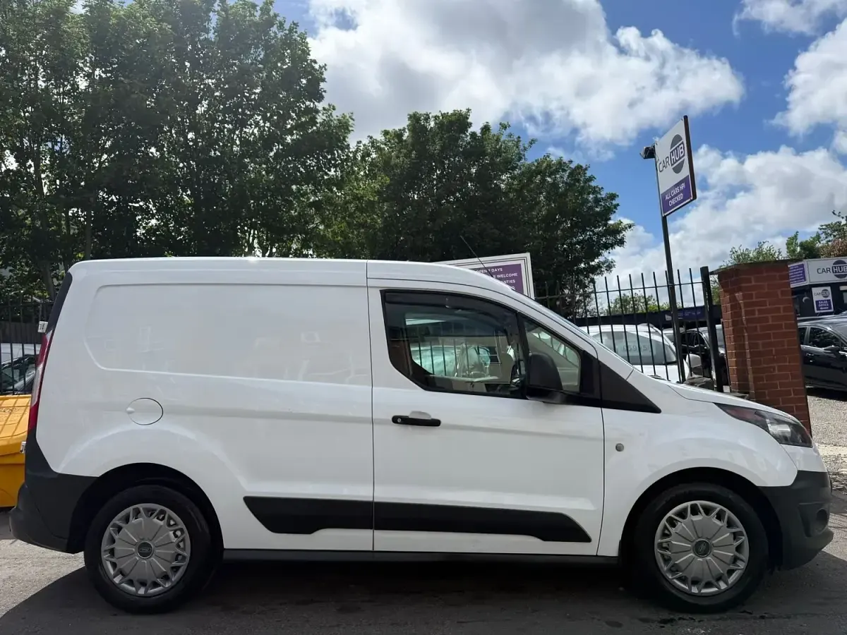 Used Ford Transit Connect 99 HP (72 kW) 2016 White MPV