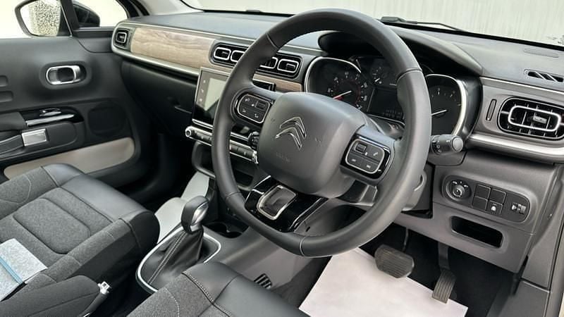 Used Citroën C3 PureTech 110 HP (80 kW) 2023 Grey Hatchback