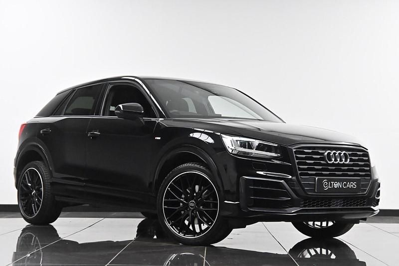 Begagnad Audi Q2 Black Edition 150 HK (110 kW) 2019 Svart SUV