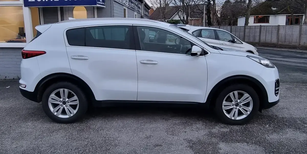 Used Kia Sportage 177 HP (130 kW) 2017 White SUV