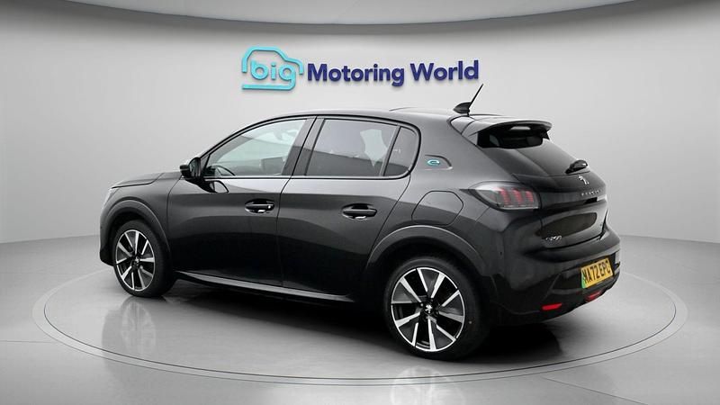 Used Peugeot e-208 Premium 100 kW (136 HP) 2022 Black Hatchback