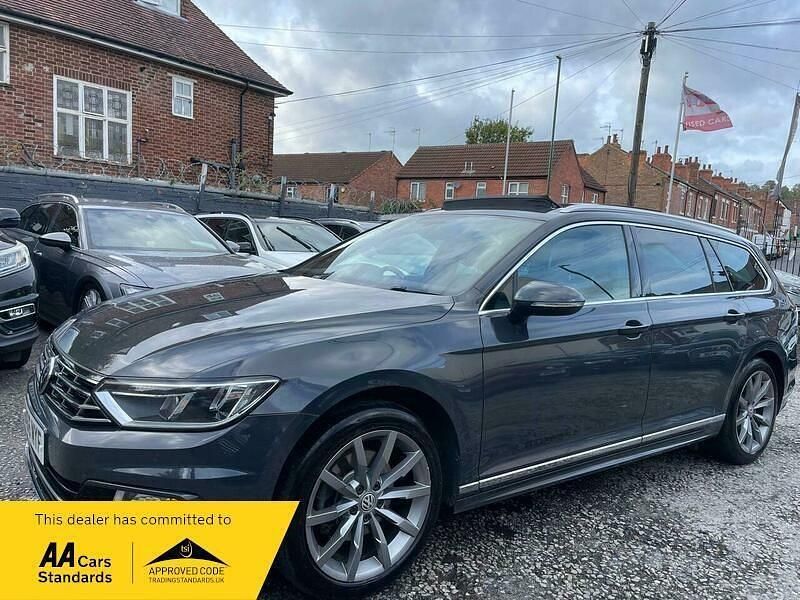 Used VW Passat R-line 190 HP (139 kW) 2017 Grey Estate
