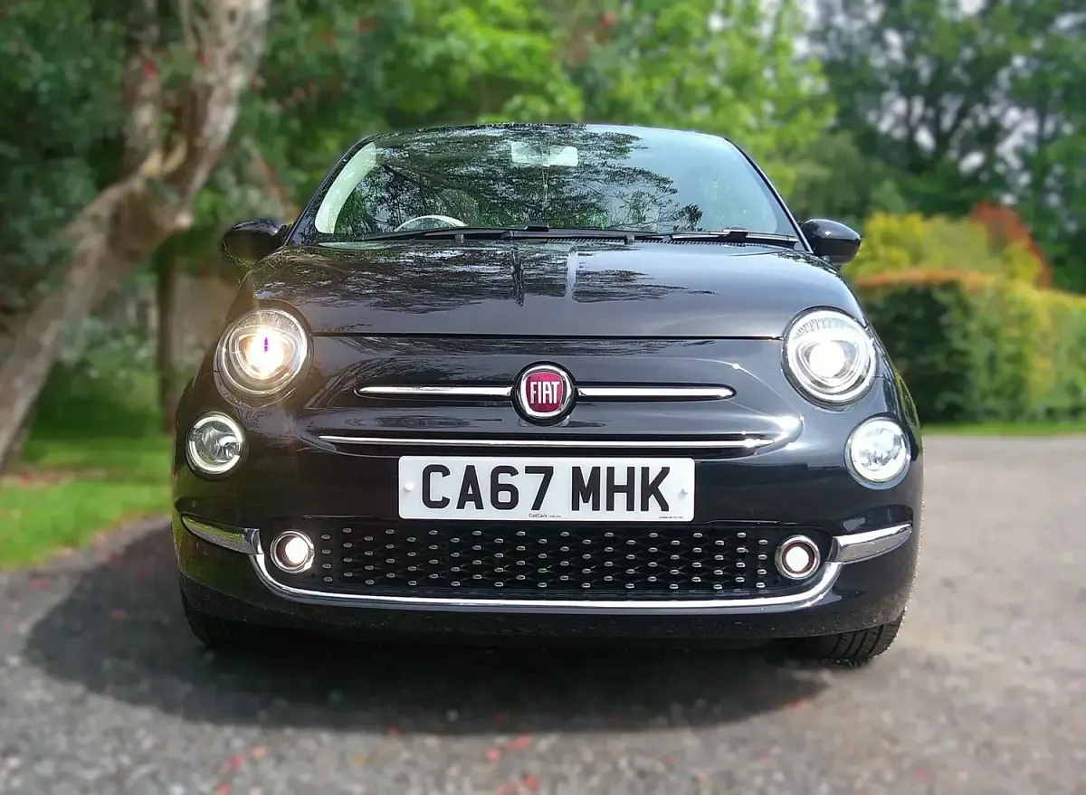 Used Fiat 500 Lounge 69 HP (50 kW) 2017 Black Hatchback