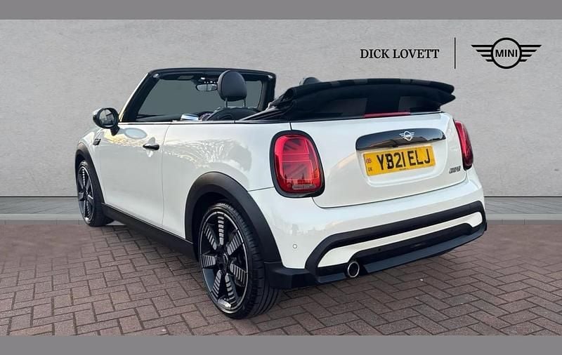 Used Mini Cooper Cabriolet Exclusive 134 HP (98 kW) 2021 White Cabriolet