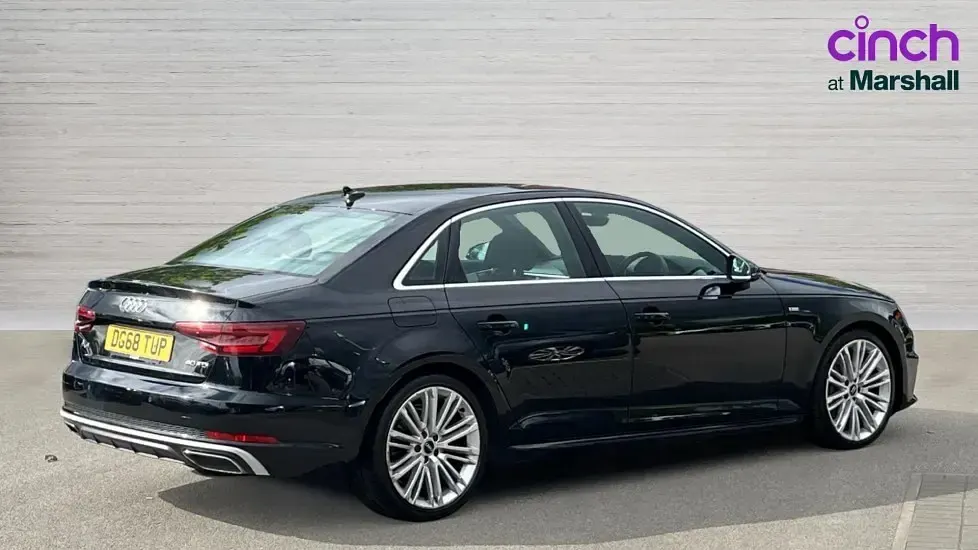 Used Audi A4 S-Line 190 HP (139 kW) 2019 Black