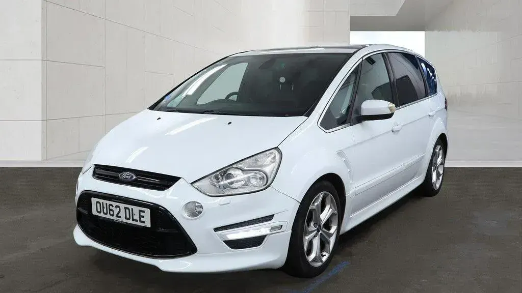 Used Ford S-MAX Titanium X 2012 White MPV