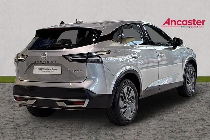 New Nissan Qashqai Acenta Premium 187 HP (137 kW) 2025 Blade silver SUV