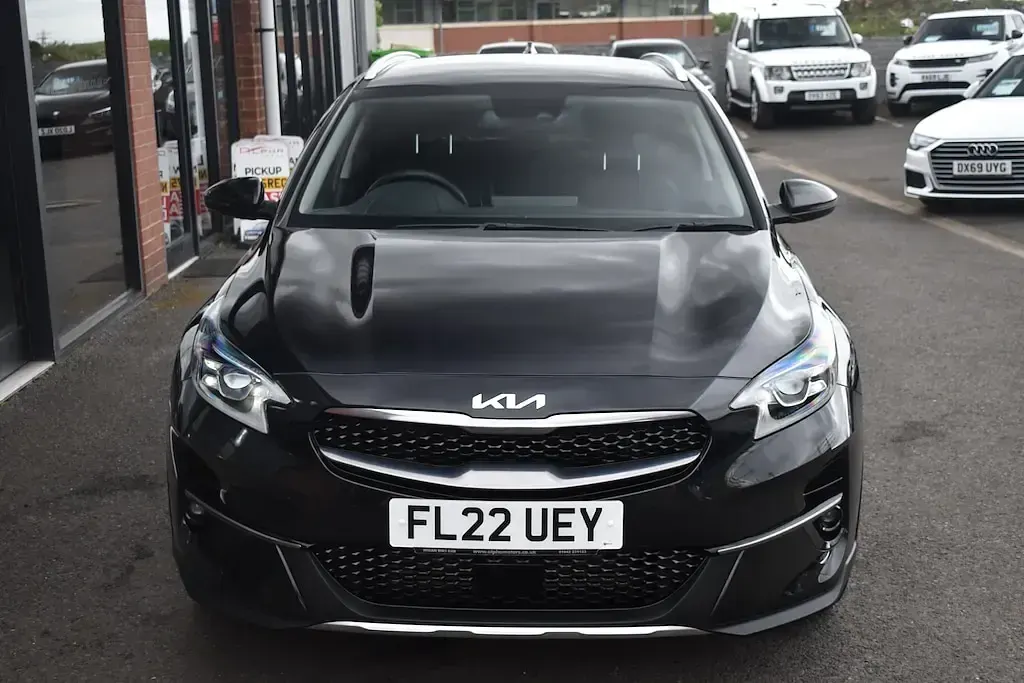 Used Kia XCeed 158 HP (116 kW) 2022 Black SUV