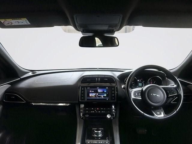 Used Jaguar F-Pace R-Sport 180 HP (132 kW) 2018 Blue SUV