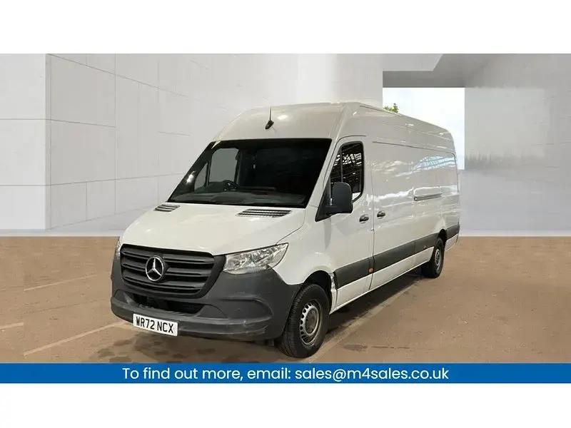 Used Mercedes Sprinter Progressive 150 HP (110 kW) 2022 White Van