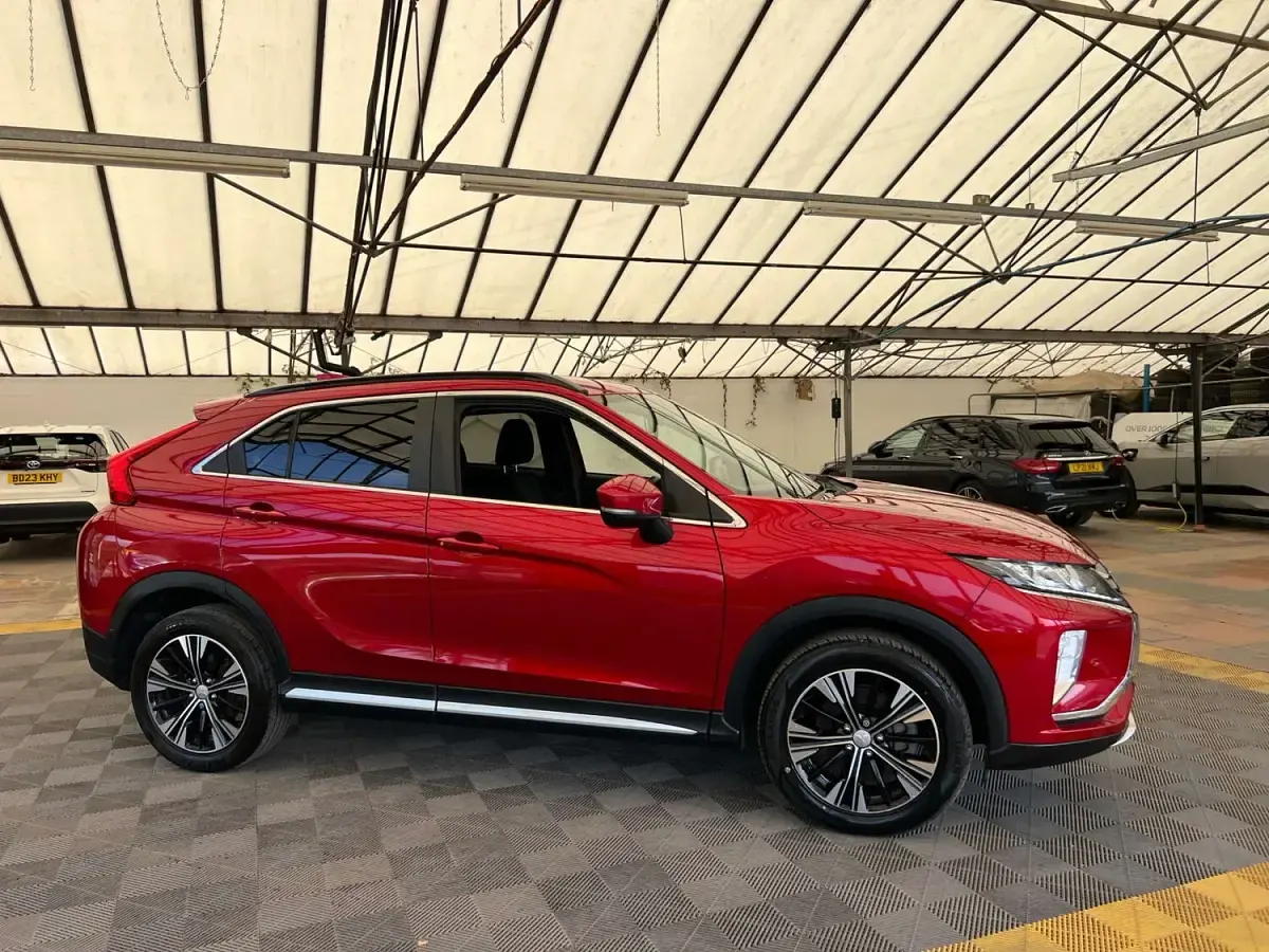 Used Mitsubishi Eclipse Cross 163 HP (119 kW) 2019 Red SUV