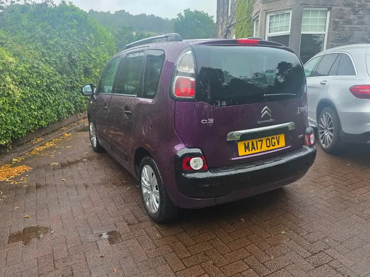 Used Citroën C3 Picasso 2017 Purple MPV