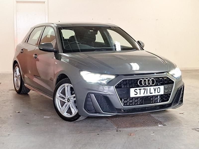Usado Audi A1 S-Line 95 HP (69 kW) 2022 Cinzento SUV