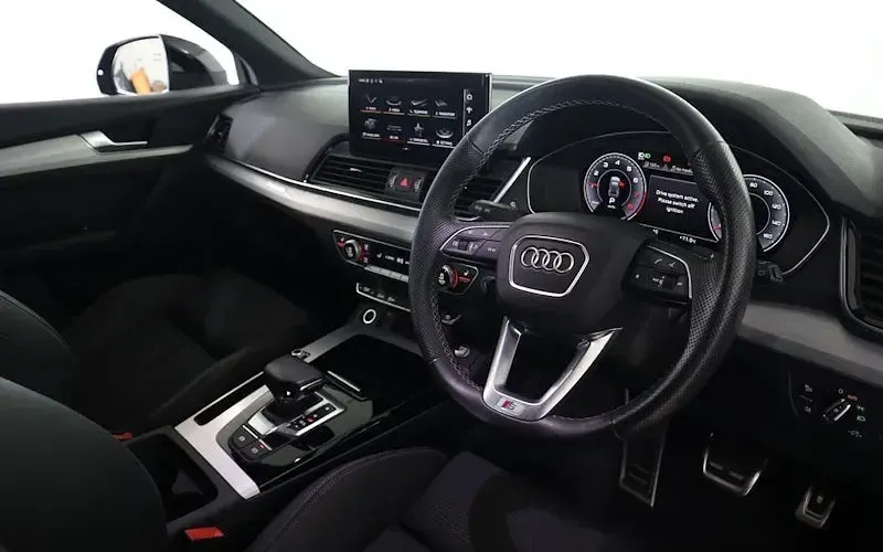 Used Audi Q5 Sportback S-Line 265 HP (194 kW) 2024 SUV