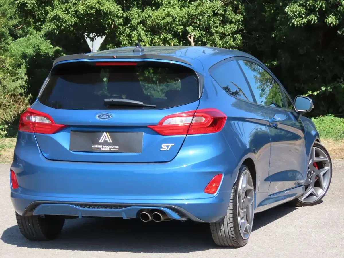 Used Ford Fiesta ST 200 HP (147 kW) 2020 Blue Hatchback