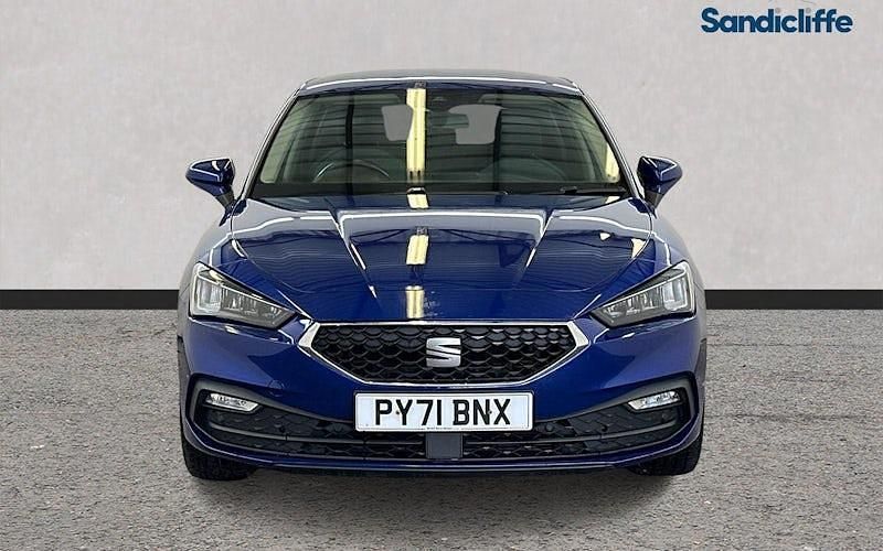 Used Seat Leon SE Dynamic 110 HP (80 kW) 2023 Blue Hatchback