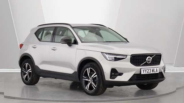 Used 2024 Volvo XC40 Plus SUV | £27,995 (Good price) - Image 1/3