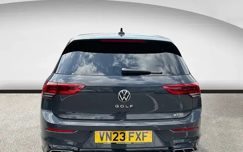 Used VW Golf VIII R-line 150 HP (110 kW) 2023 Grey Hatchback