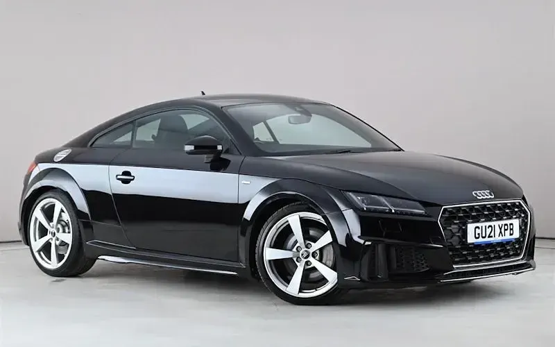Begagnad Audi TT S-Line 245 HK (180 kW) 2021 Sportkupé