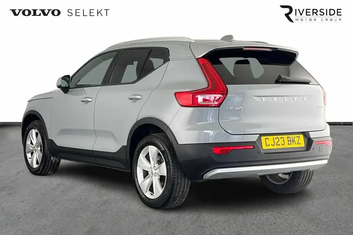 Used Volvo XC40 Core 2023 Grey SUV