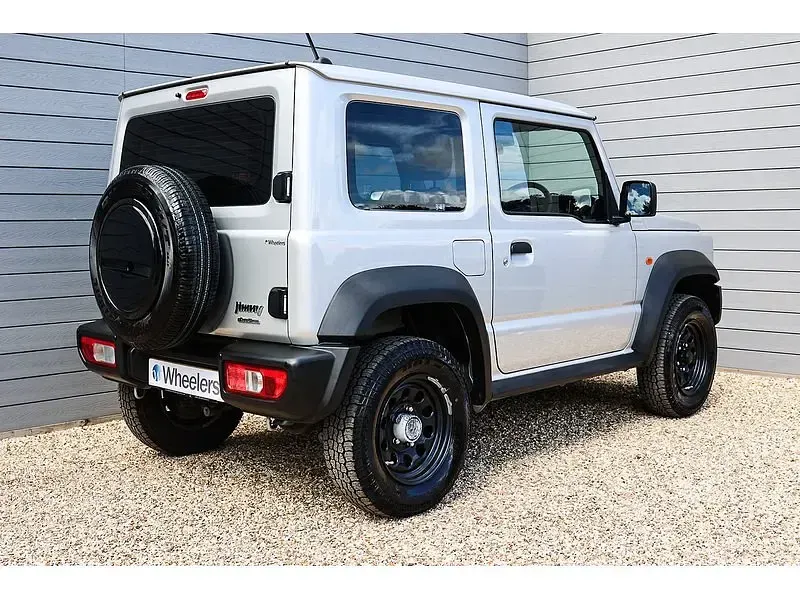 Used Suzuki Jimny 102 HP (75 kW) 2021 Silver SUV