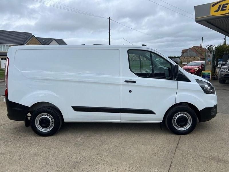 Used Ford Transit Custom 105 HP (77 kW) 2023 White