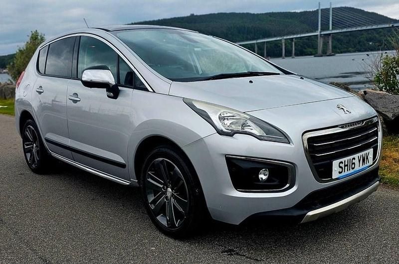 Silver Used 2016 Peugeot 3008 Allure SUV | £5,995 (Super price) - Image 1/4