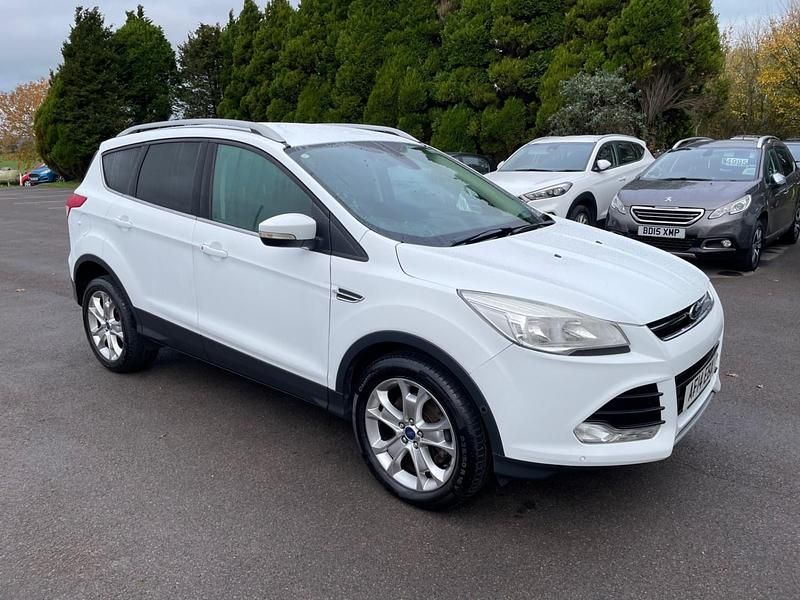 White Used 2014 Ford Kuga Titanium SUV | £7,495 (Fair price) - Image 1/4