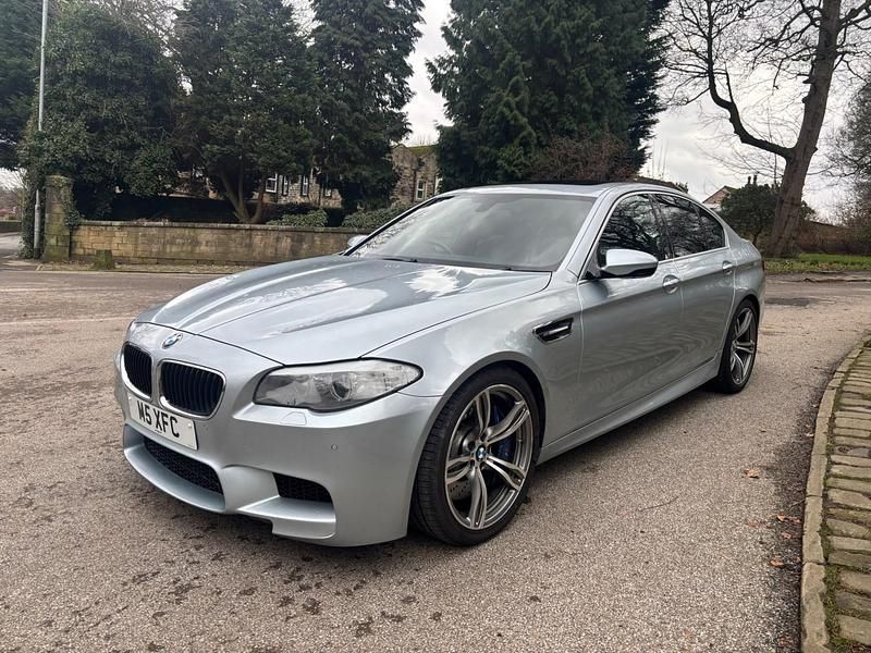 Used BMW M5 Impressive 560 HP (411 kW) 2013 Blue Sedan
