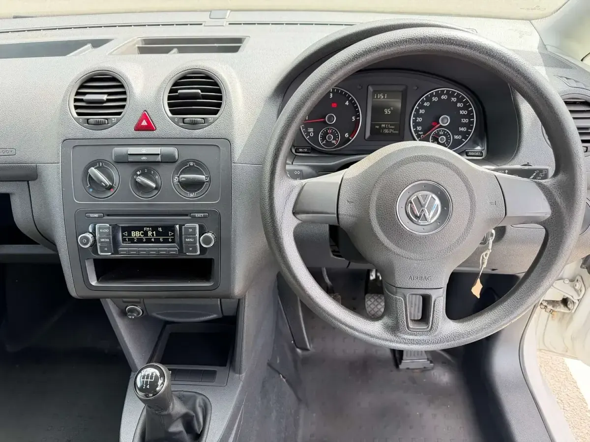 Used VW Caddy Startline 102 HP (75 kW) 2015 White MPV