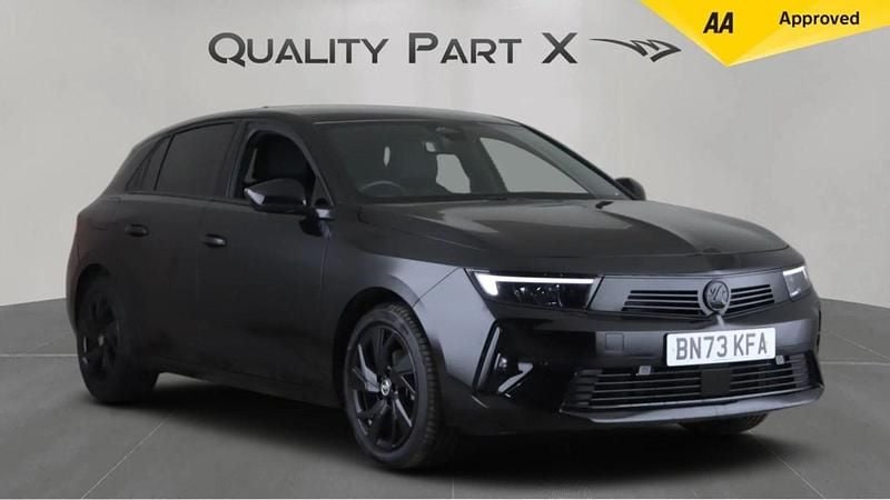 Black Used 2023 Vauxhall Astra S Hatchback | £16,075 (Good price) - Image 1/4