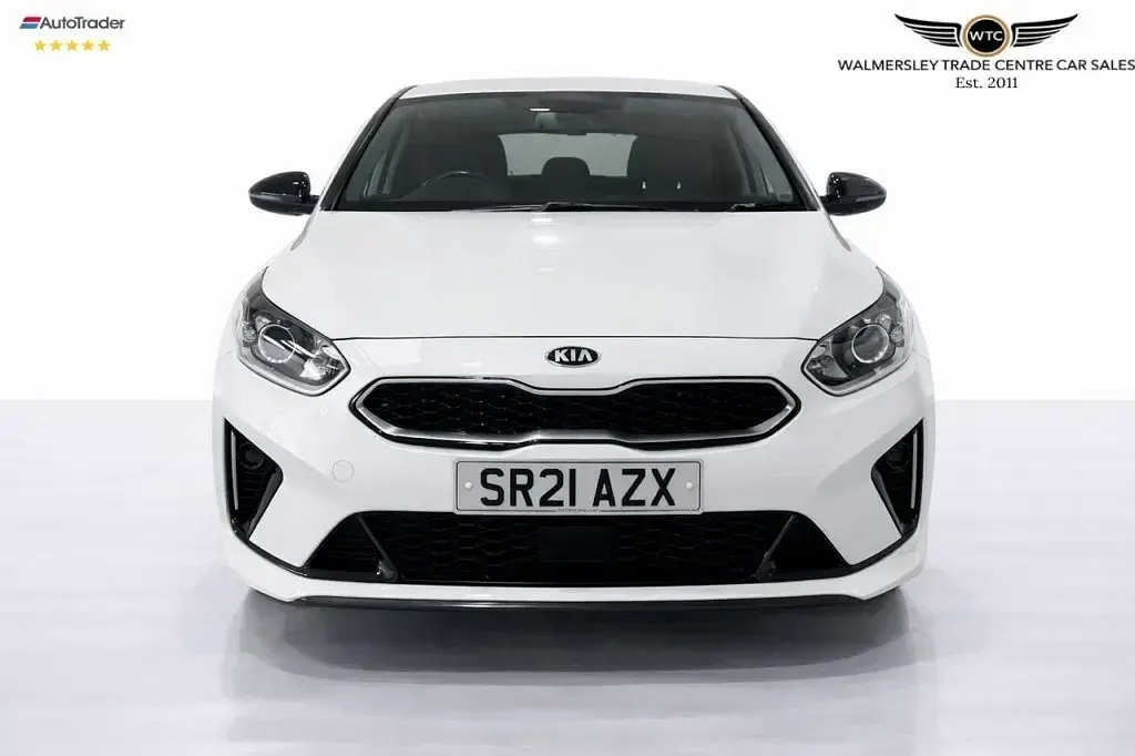 Used Kia ProCeed GT-Line 158 HP (116 kW) 2021 White Estate