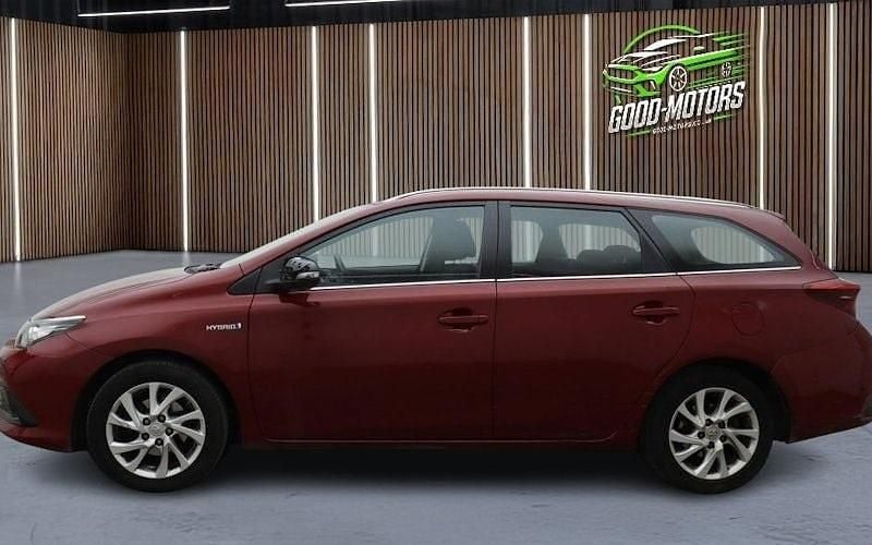 Used Toyota Auris Touring Sports 136 HP (100 kW) 2018 Estate