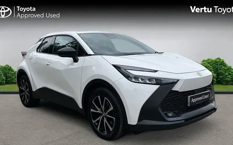 Used Toyota C-HR Design 223 HP (164 kW) 2026 SUV