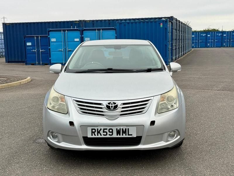 Silver Used 2009 Toyota Avensis Sedan | £1,995 (A bit pricey) - Image 1/4