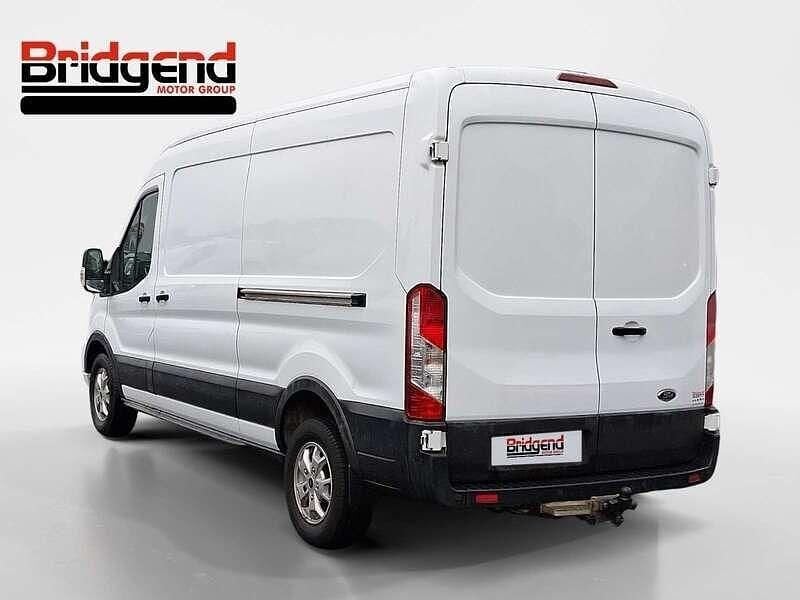 Used Ford Transit Limited 130 HP (95 kW) 2021 White Van