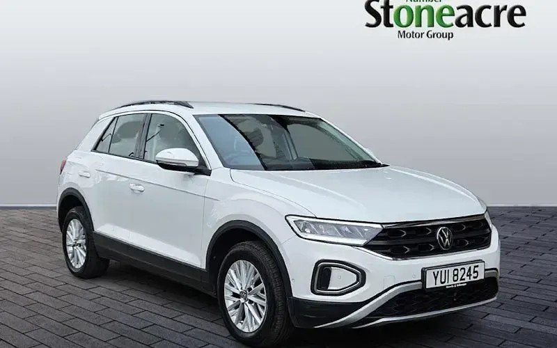 Used VW T-Roc Life 110 HP (80 kW) 2024 SUV