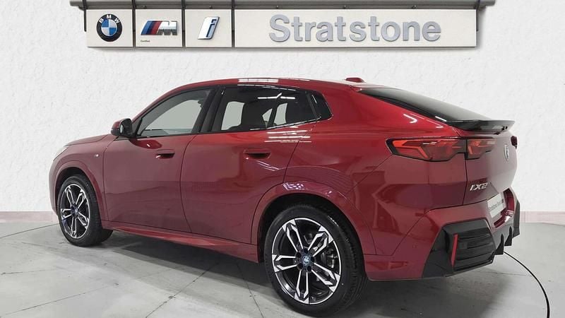Used BMW iX2 M Sport 227 kW (309 HP) 2025 Red SUV