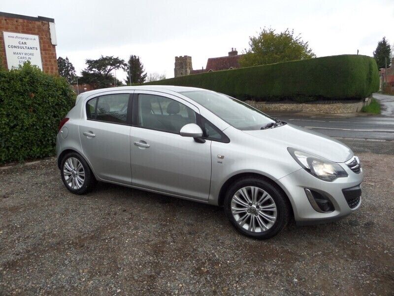 Used 2014 Vauxhall Corsa | £6,395 (A bit pricey) - Image 1/4