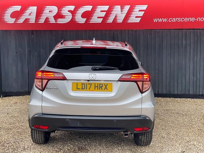 Used Honda HR-V EX 120 HP (88 kW) 2017 Silver SUV