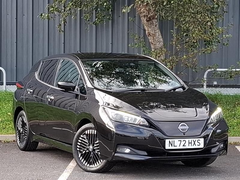 Black Used 2022 Nissan Leaf N-Connecta Hatchback | £11,998 (Fair price) - Image 1/4
