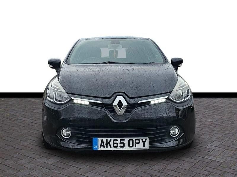 Used Renault Clio IV Dynamique 90 HP (66 kW) 2015 Black Hatchback