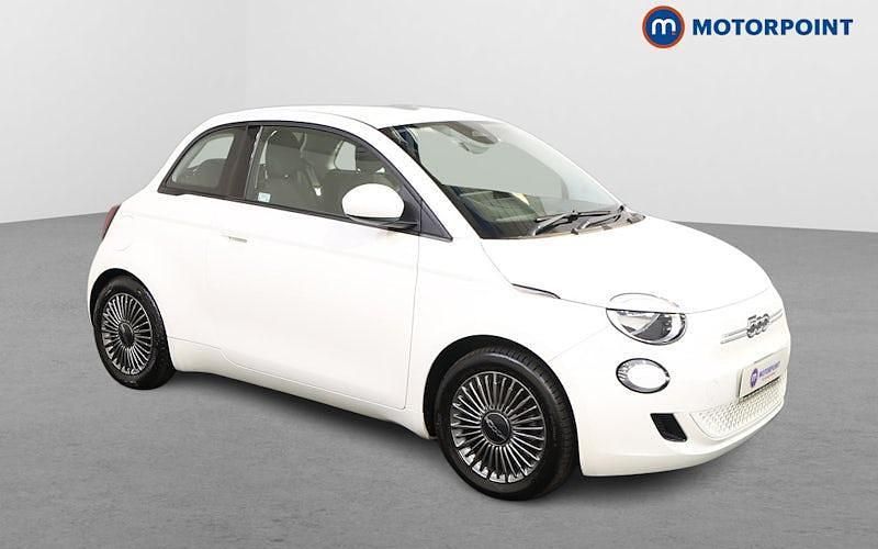 White Used 2022 Fiat 500e Icon Hatchback | £11,499 (Good price) - Image 1/4