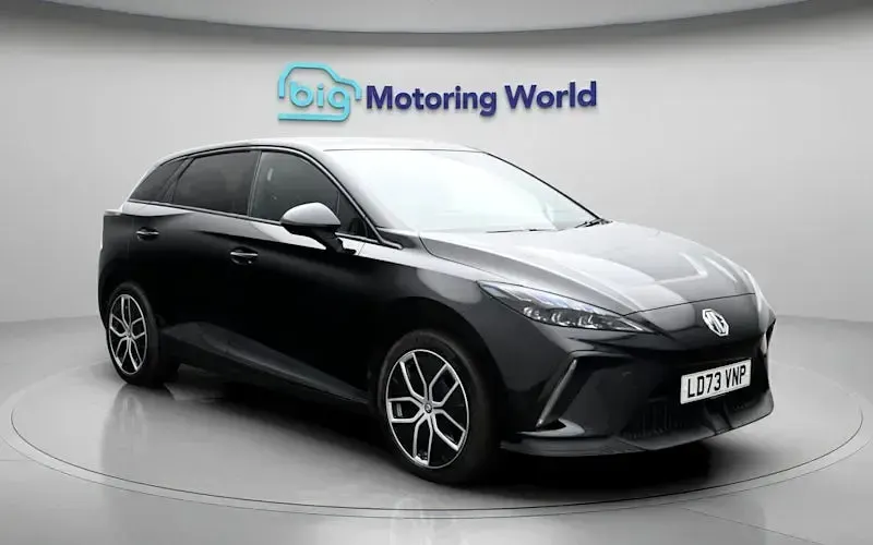 Usado MG MG4 EV Trophy 150 kW (204 HP) 2025 Citadino