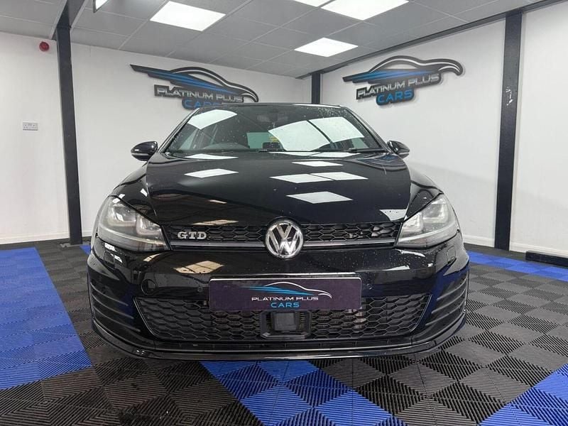 Black Used 2016 VW Golf VII GTD Hatchback | £10,499 (Good price) - Image 1/4