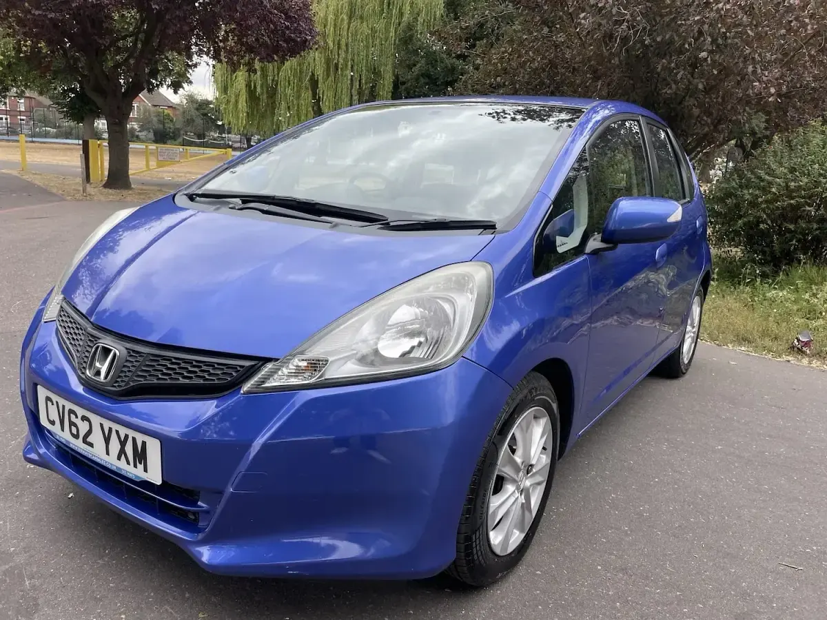 Used Honda Jazz ES 2012 Blue Hatchback