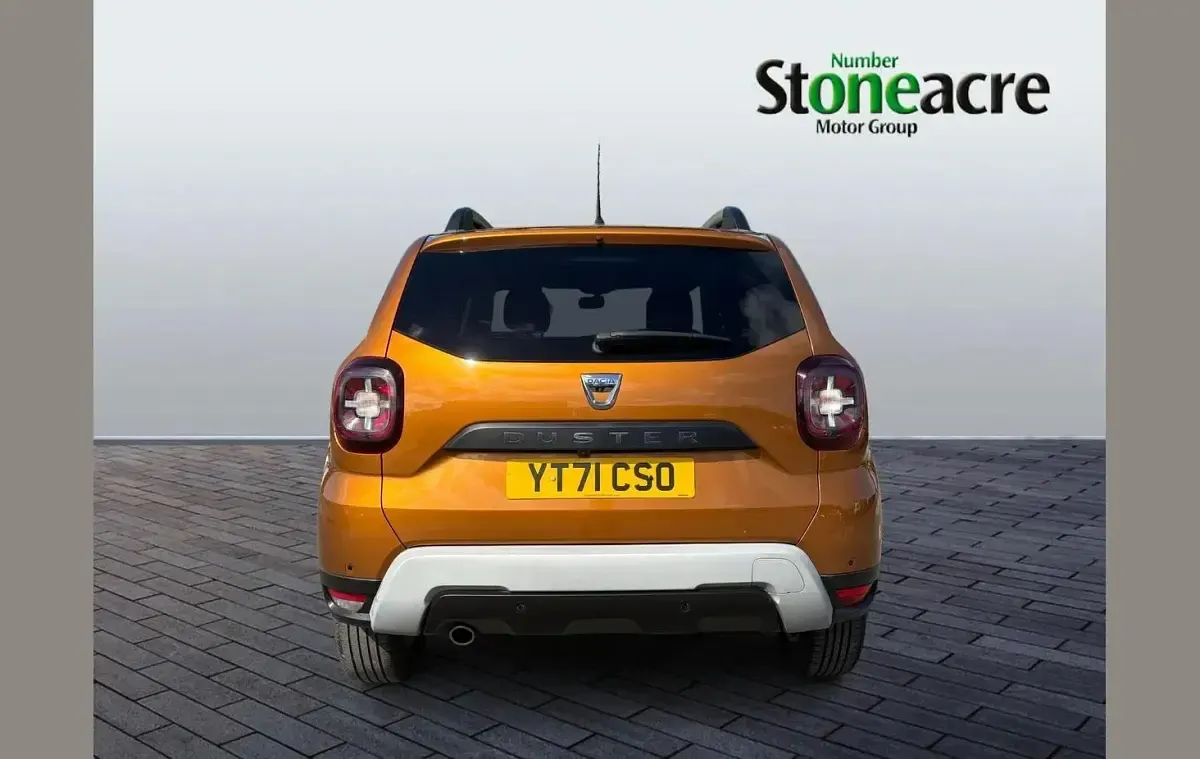 Used Dacia Duster Comfort 128 HP (94 kW) 2021 Orange SUV